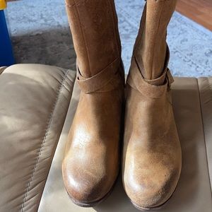UGG light brown with waffle suede mid ankle boot.